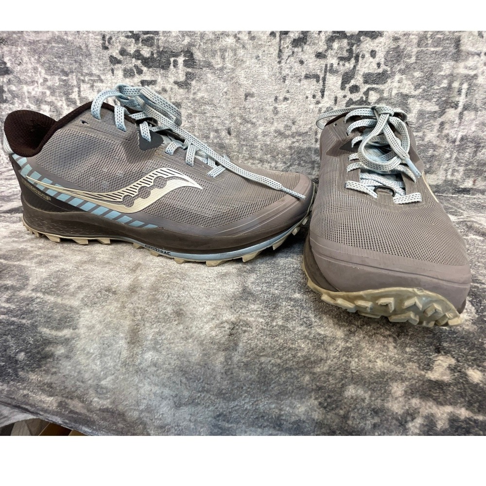 Saucony Womens 10W Peregrine 11 Trail Running Shoes Grey Sneaker Gorpcore Sporty